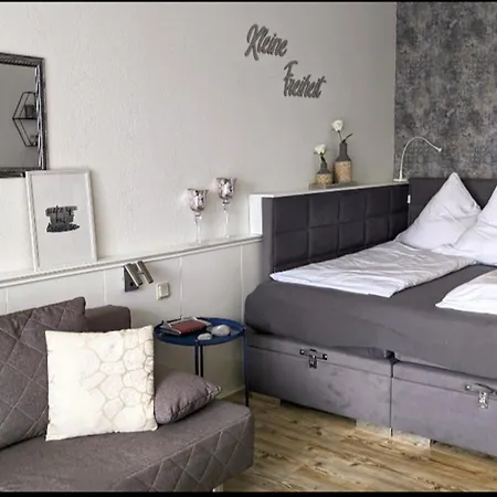 Kleine Freiheit Am *